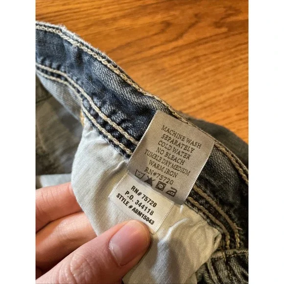 BKE Denim Men's Jake Jeans Blue Faded Distressed Whiskers Size 30R (30x30) - Picture 5 of 10